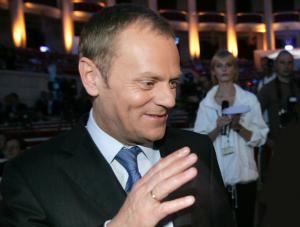 Jak powinien pachnieć Tusk i Kaczyński?
