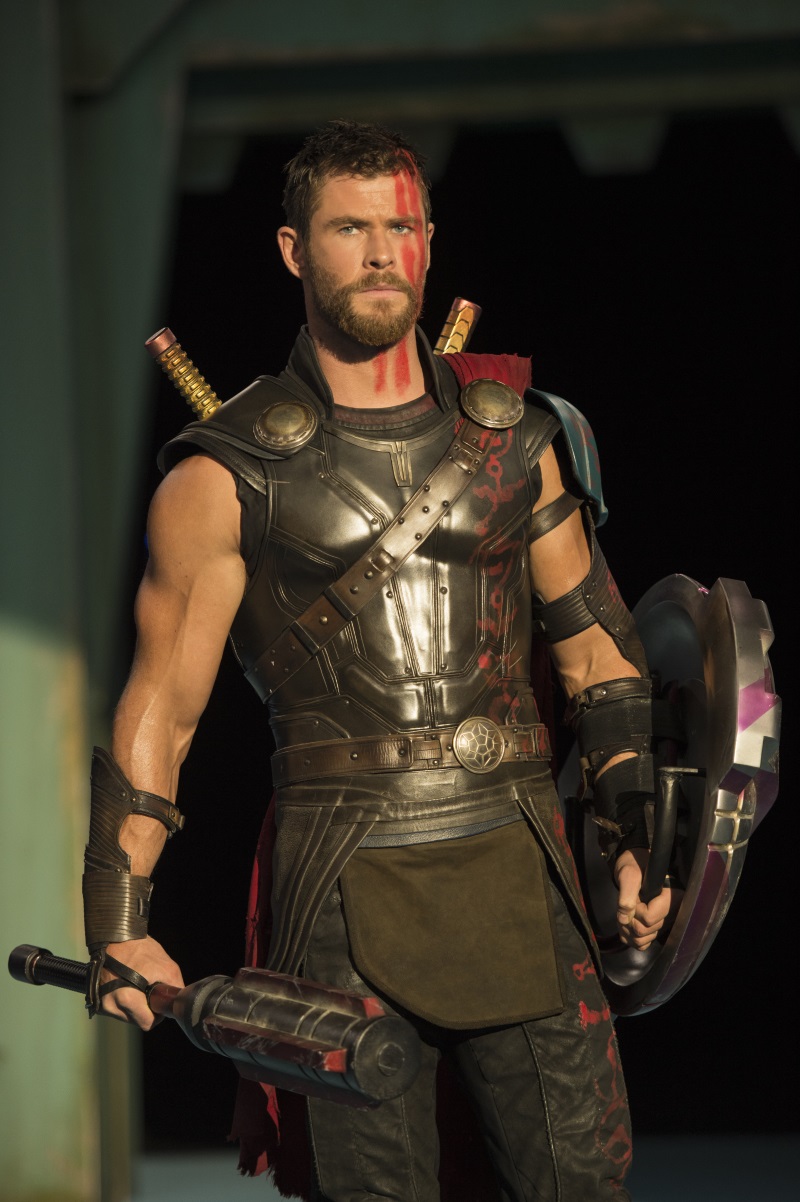 Chris Hemsworth w filmie "Thor: Ragnarok". Polska premiera 25 października 2017 roku
