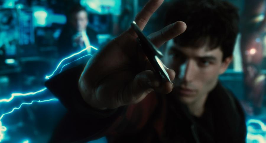 Ezra Miller w filmie "Liga Sprawiedliwości". Polska premiera 17 listopada 2017 roku.