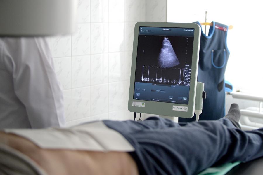 ROZBIJANIE KAMIENI NERKOWYCH METODĄ ESWL