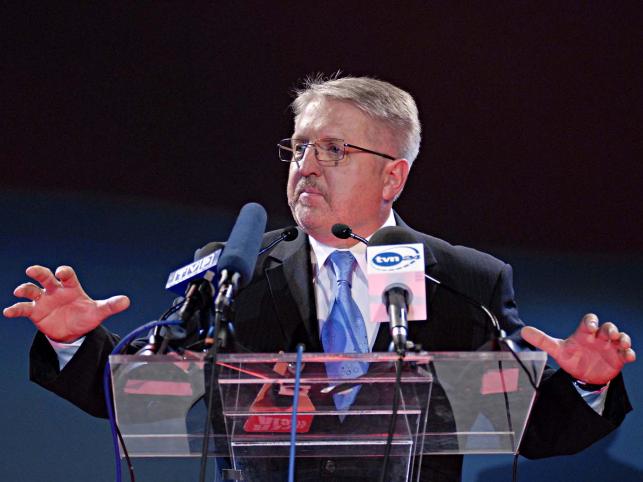 Orzechowski: "Dowody dla transseksualistów to głupota"