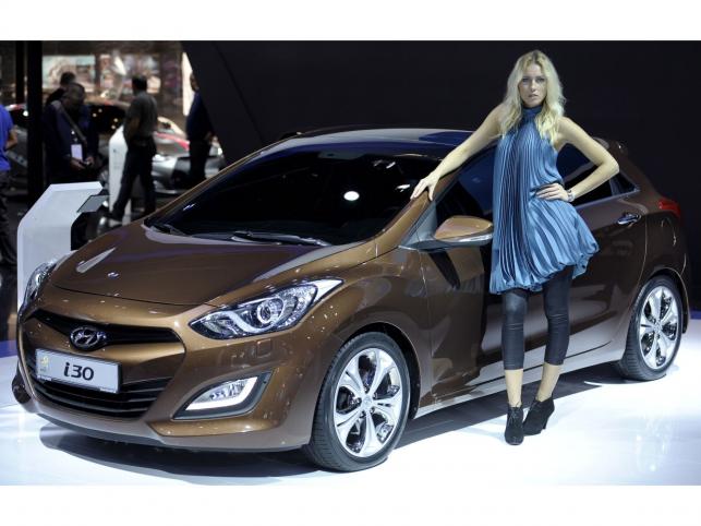 Hyundai i30 nowej generacji kosztuje na polskim rynku od 50 900 zł. Najtańszy VW golf w wersji 5d kosztuje ok. 53 tys. zł w promocji