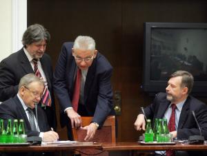 PiS współpracuje z SLD w sprawie prywatyzacji szpitali