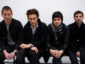 Editors jak bumerang wraca do Polski