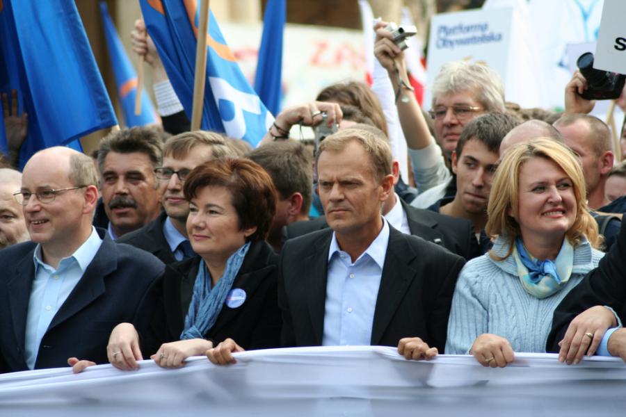 Donald Tusk to współzałożyciel i od 2003 roku przewodniczący PO.