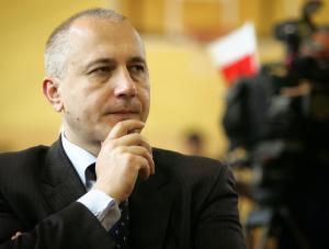 Brudziński: Tusk otwiera autostrady jak za Gierka
