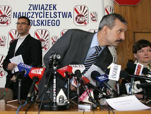 Nauczyciele wygrali wcześniejsze emerytury