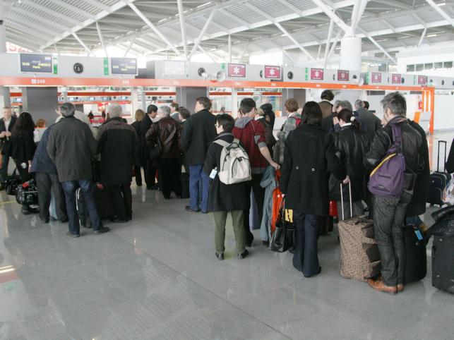 Strajk zablokuje Okęcie na święta