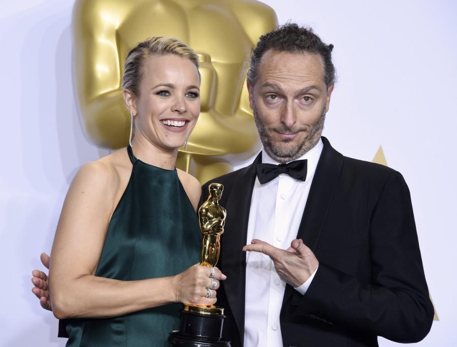 Oscary 2016 – najlepsze zdjęcia: "Zjawa", Emmanuel Lubezki (pozuje z Rachel McAdams)