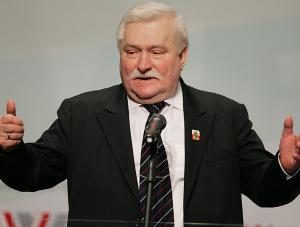 Wałęsa zachęca Irańczyków do walki